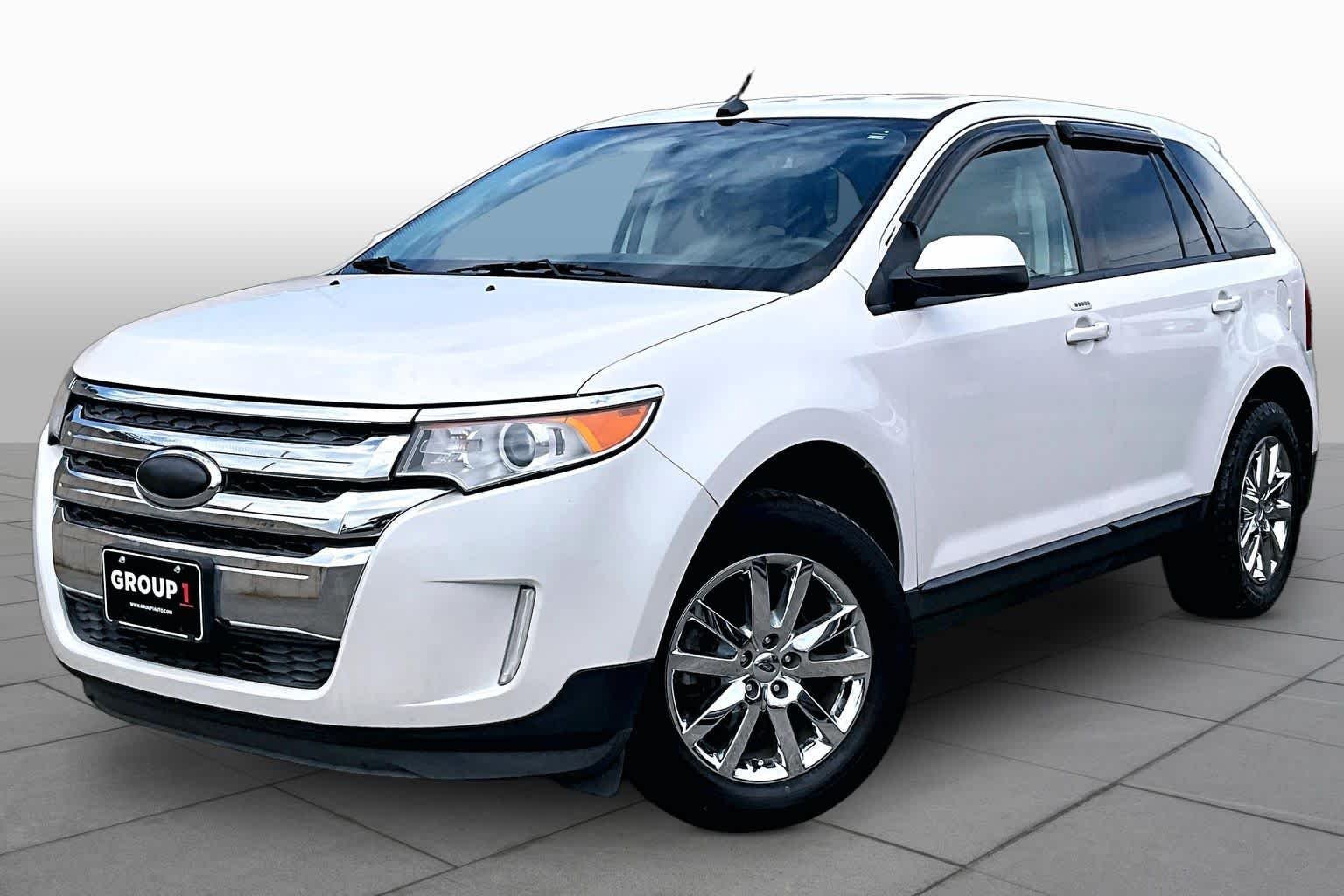 Used 2013 White Platinum Metallic Tri-Coat Ford SEL image 37