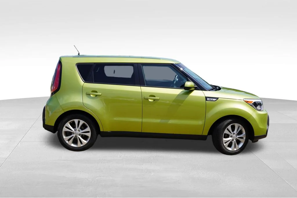 Used 2015 Alien II Kia Plus image 3