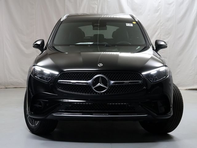 New 2026 Black Mercedes-Benz GLC 300 image 5