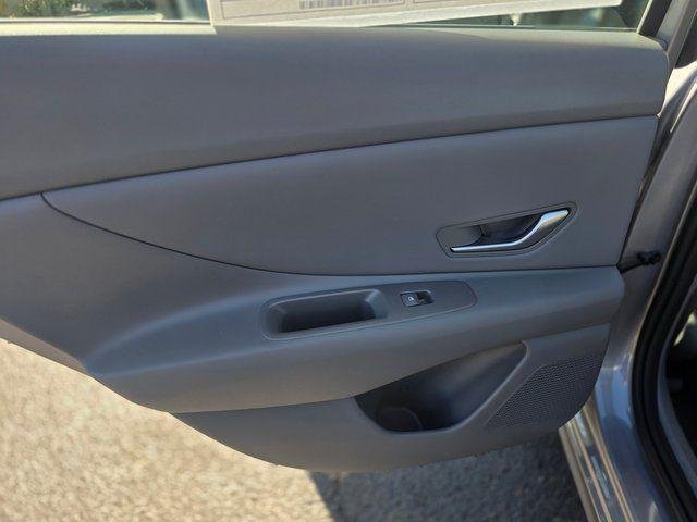 New 2026 Silver Hyundai SEL Sport Premium image 15
