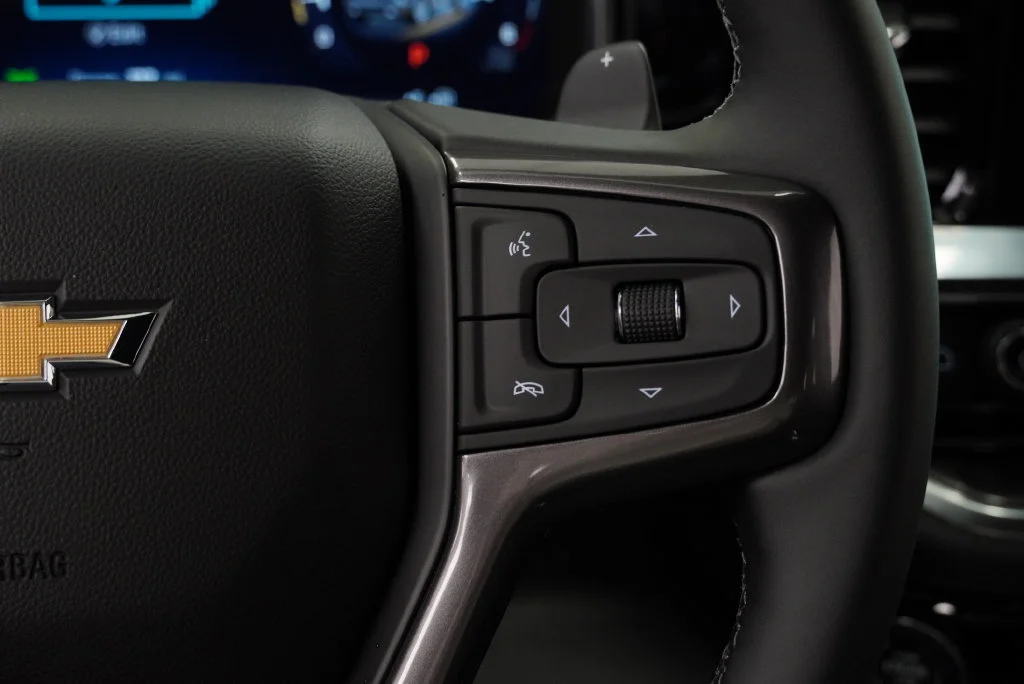 New 2026 Polar White Tricoat Chevrolet High Country image 21
