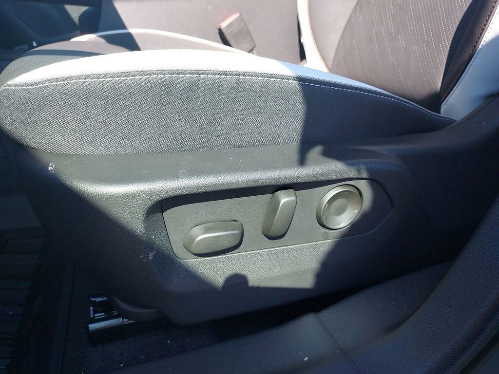 2026 Buick Envision Sport Touring - Photo 18
