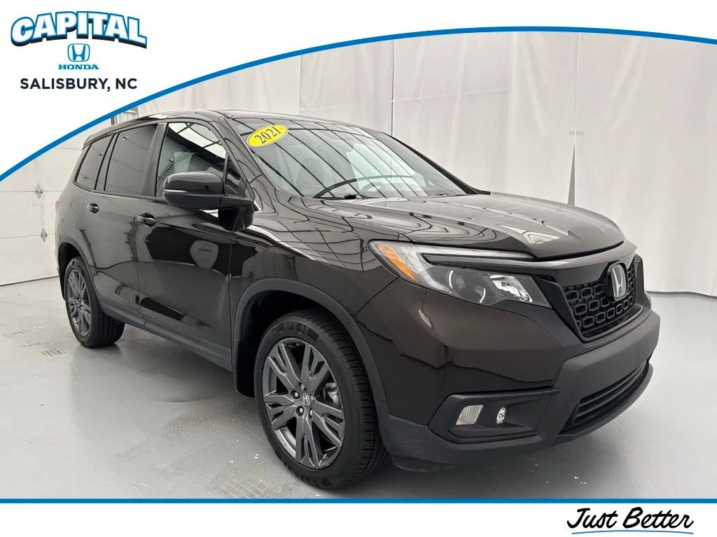 Used 2021  Honda EX-L image 1
