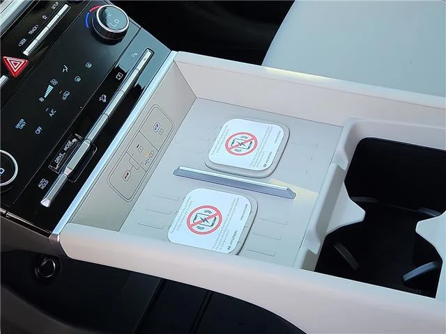 New 2027 Ecotronic Gray Hyundai SE image 20
