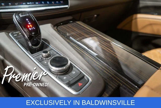 Used 2021 Black Cadillac Sport image 37