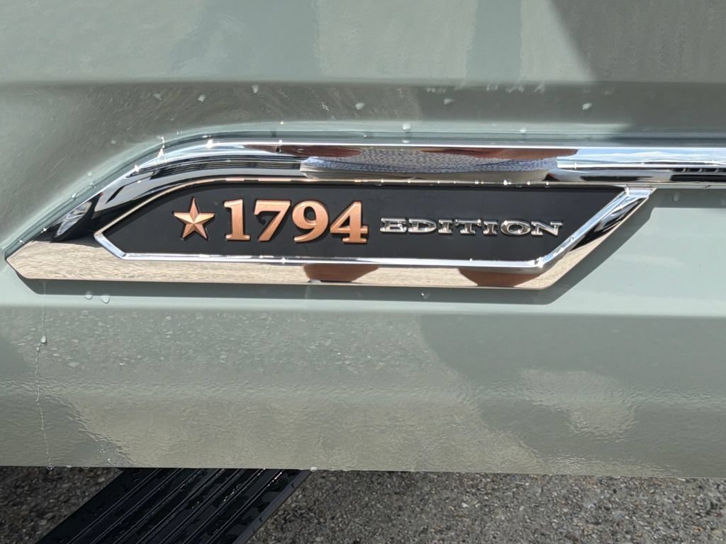 2026 Toyota Tundra 1794 Edition - Photo 36