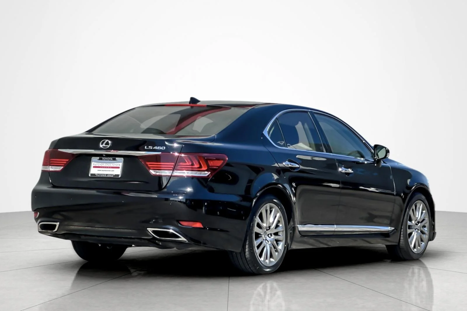 Used 2016 BLACK Lexus  image 5