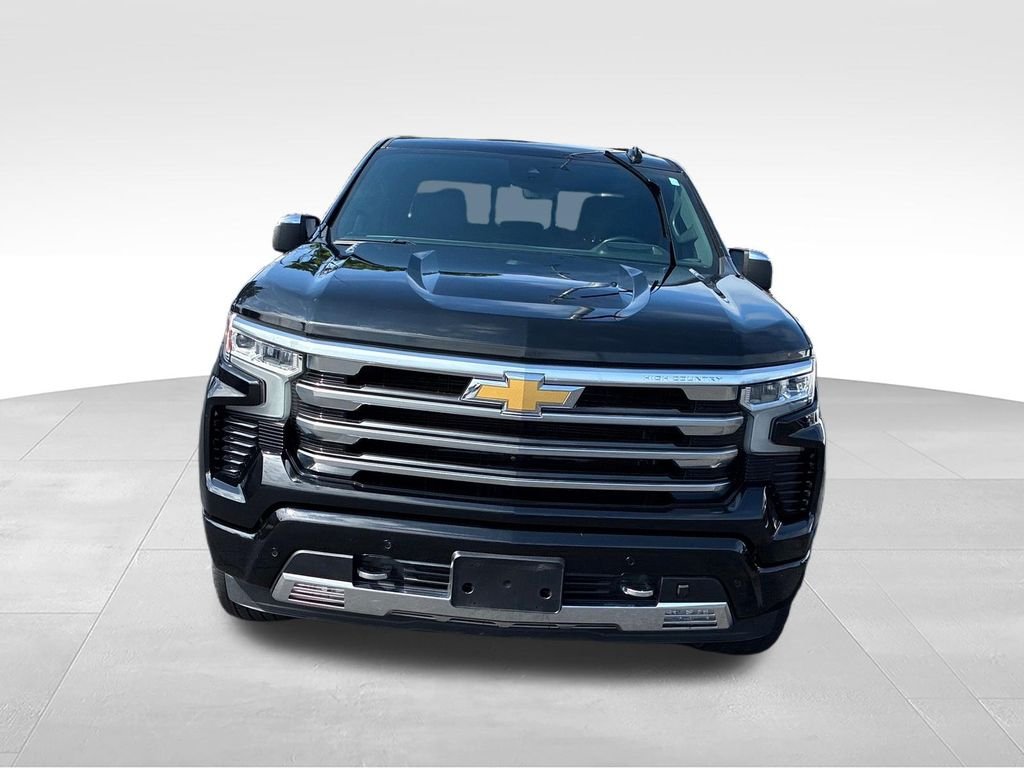 Used 2023 Black Chevrolet High Country image 8