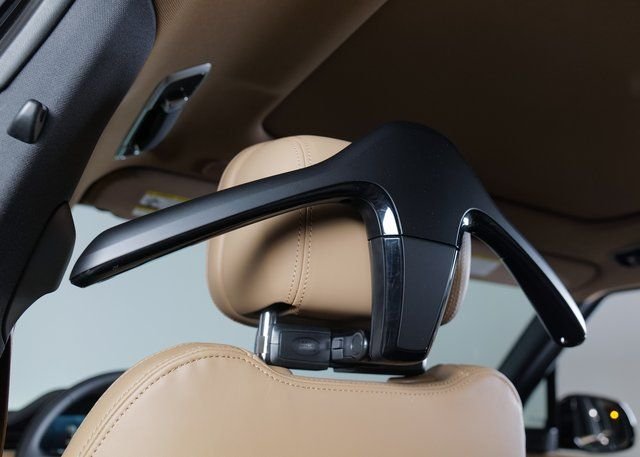 New 2026 Santorini Black Land Rover SE image 20