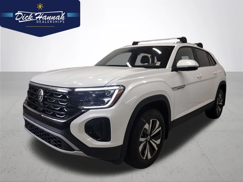 2026 Volkswagen Atlas Cross Sport 2.0T SE 4MOTION's photo