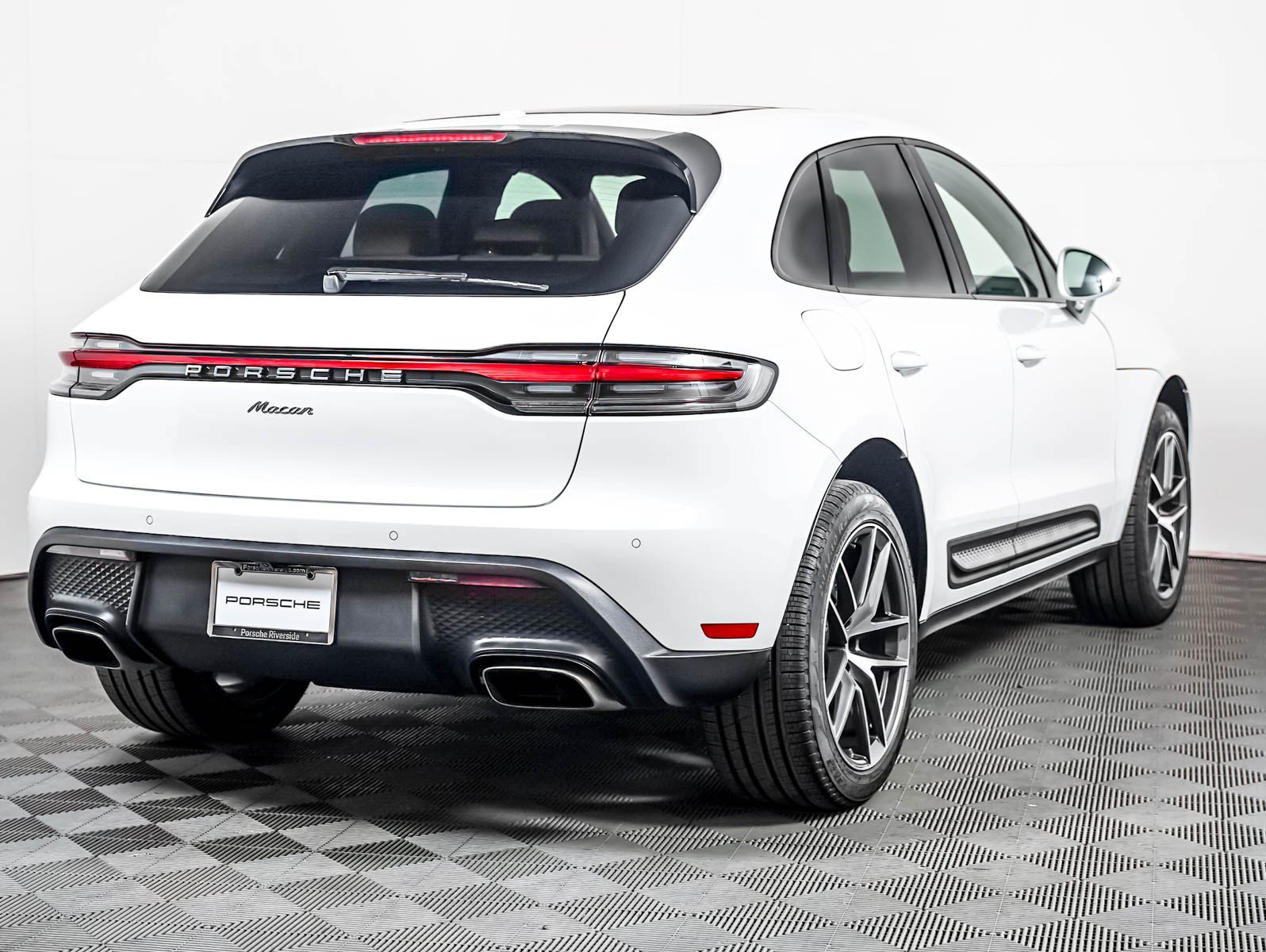 Certified Used 2026 White Porsche  image 10