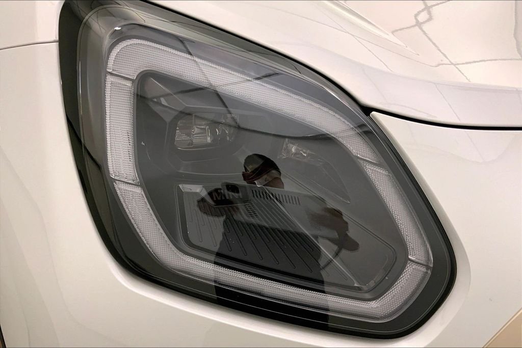 Certified Used 2025 Nanuq White Metallic MINI Iconic image 26