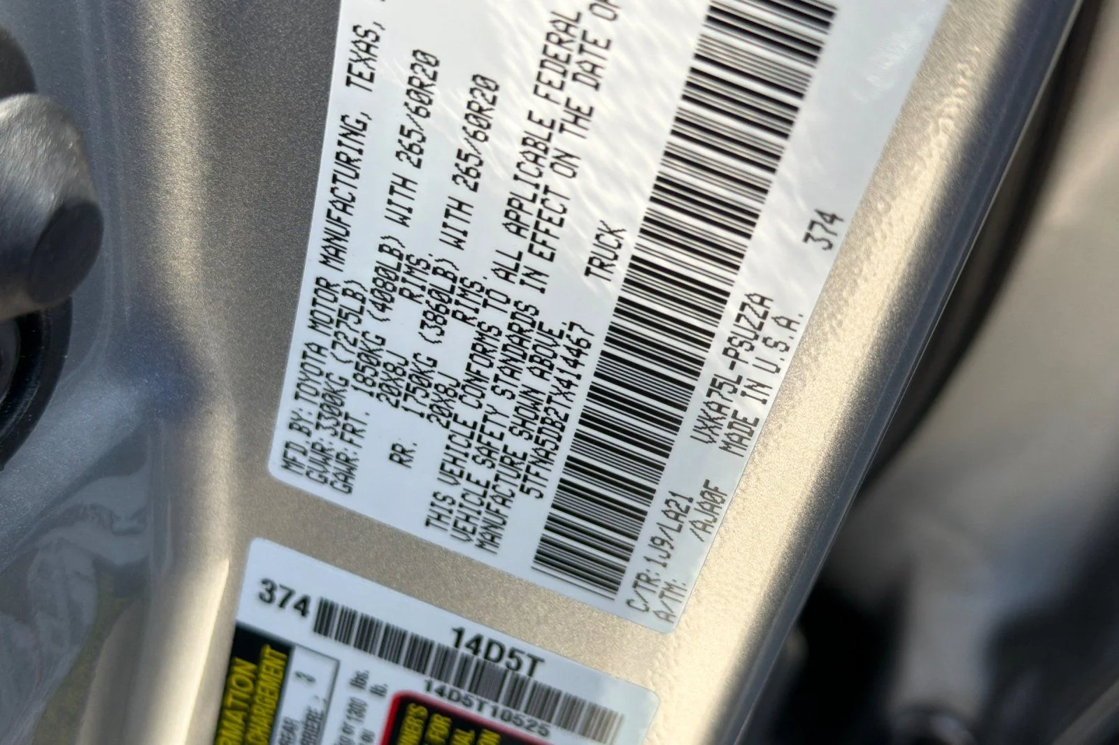 New 2026 Celestial Silver Metallic Toyota Platinum image 32
