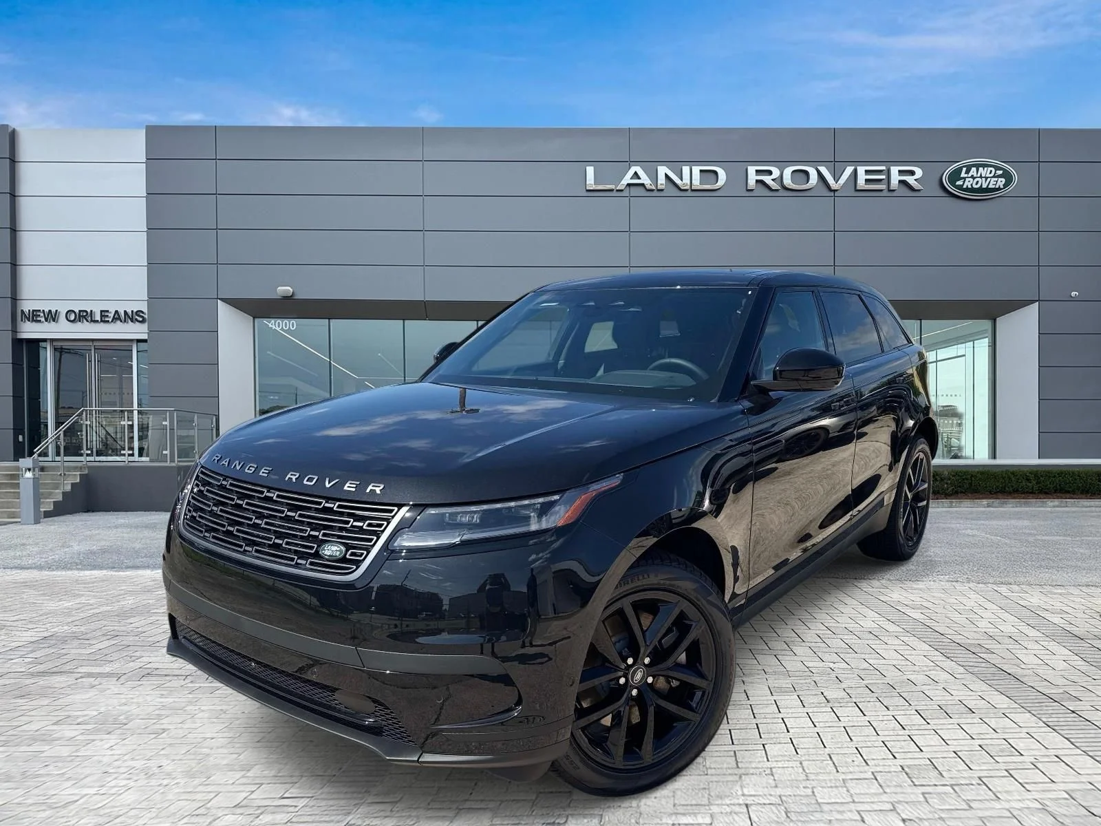 2026 Land Rover Range Rover Velar P250 S's photo