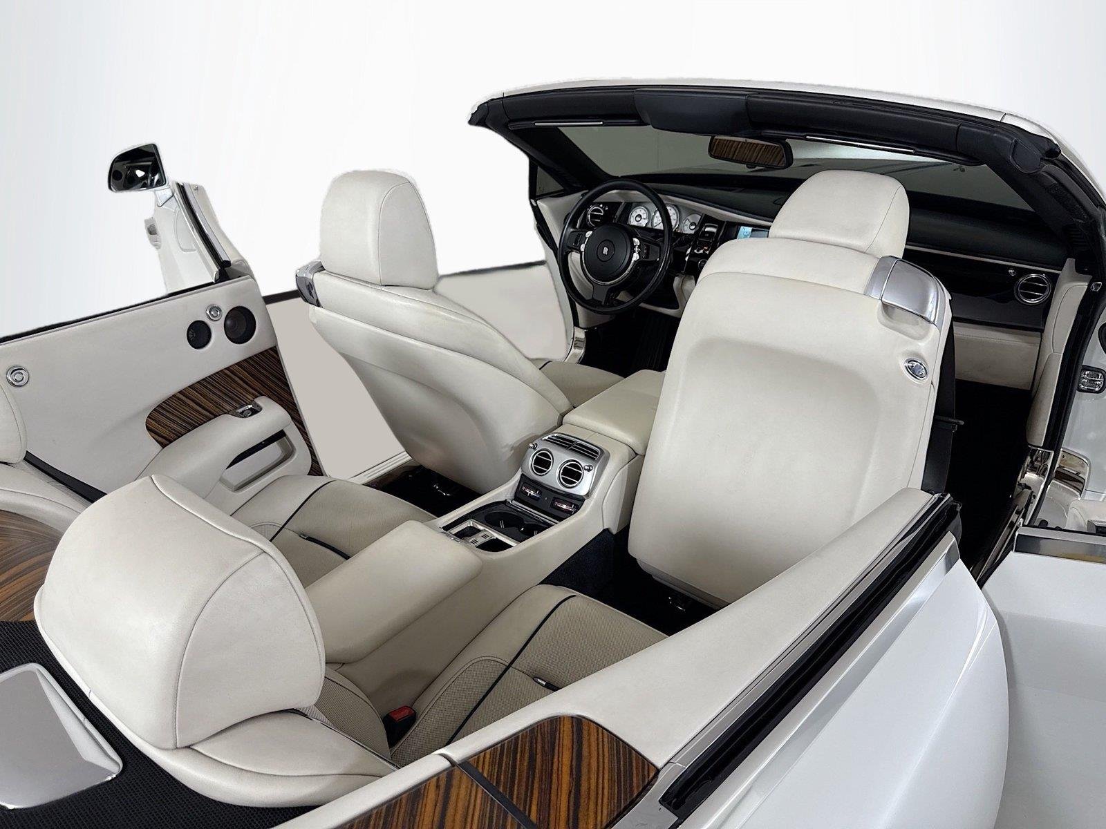 Used 2016 English White Rolls-Royce  image 30