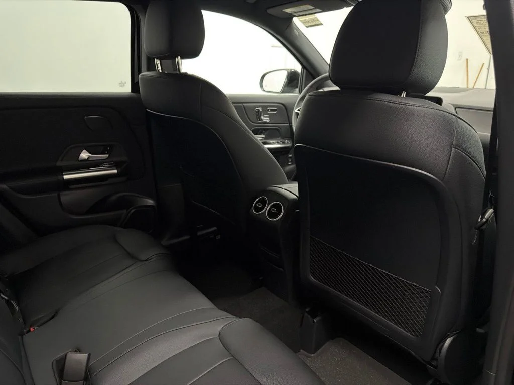 New 2026 Black Mercedes-Benz GLA 250 image 27