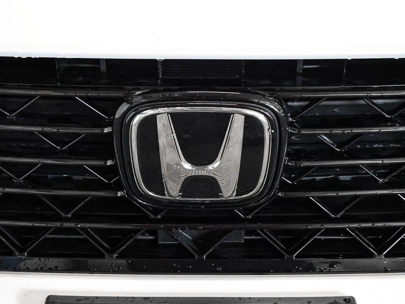 New 2026 Platinum White Pearl Honda LX image 13