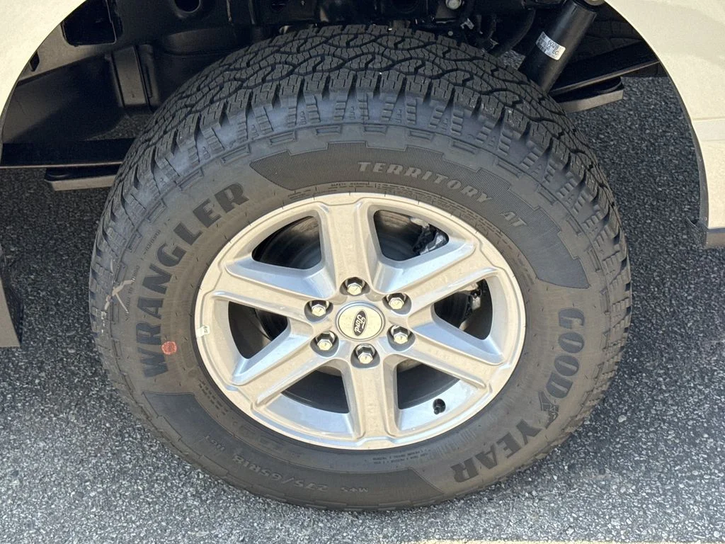 New 2026 Silver Ford Lariat image 19