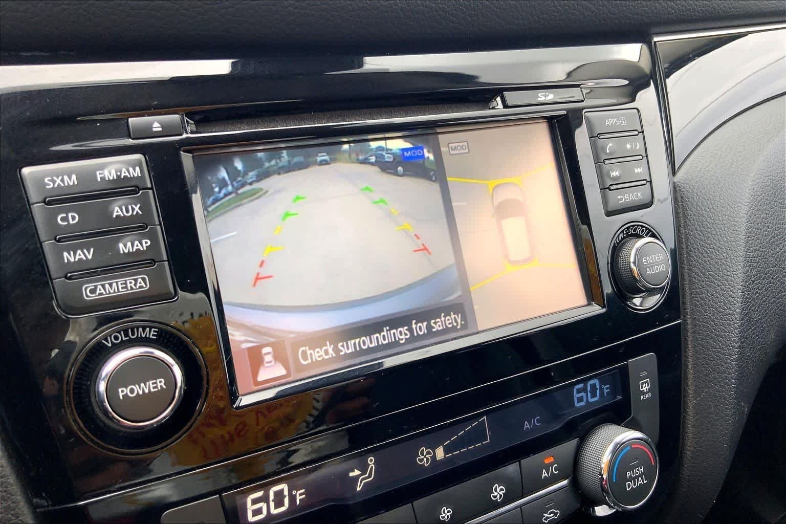 Used 2018 Gun Metallic Nissan SL image 27