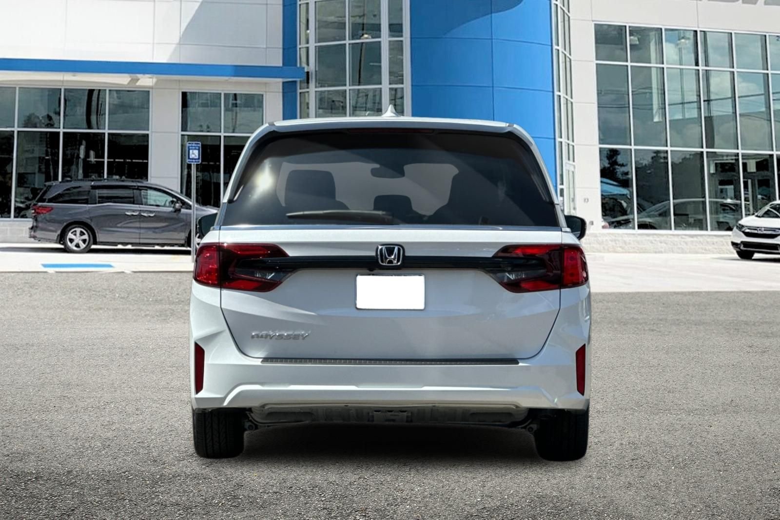New 2026 Platinum White Pearl Honda EX-L image 5