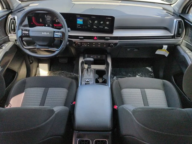 New 2026 Glacial White Pearl Kia LX image 15