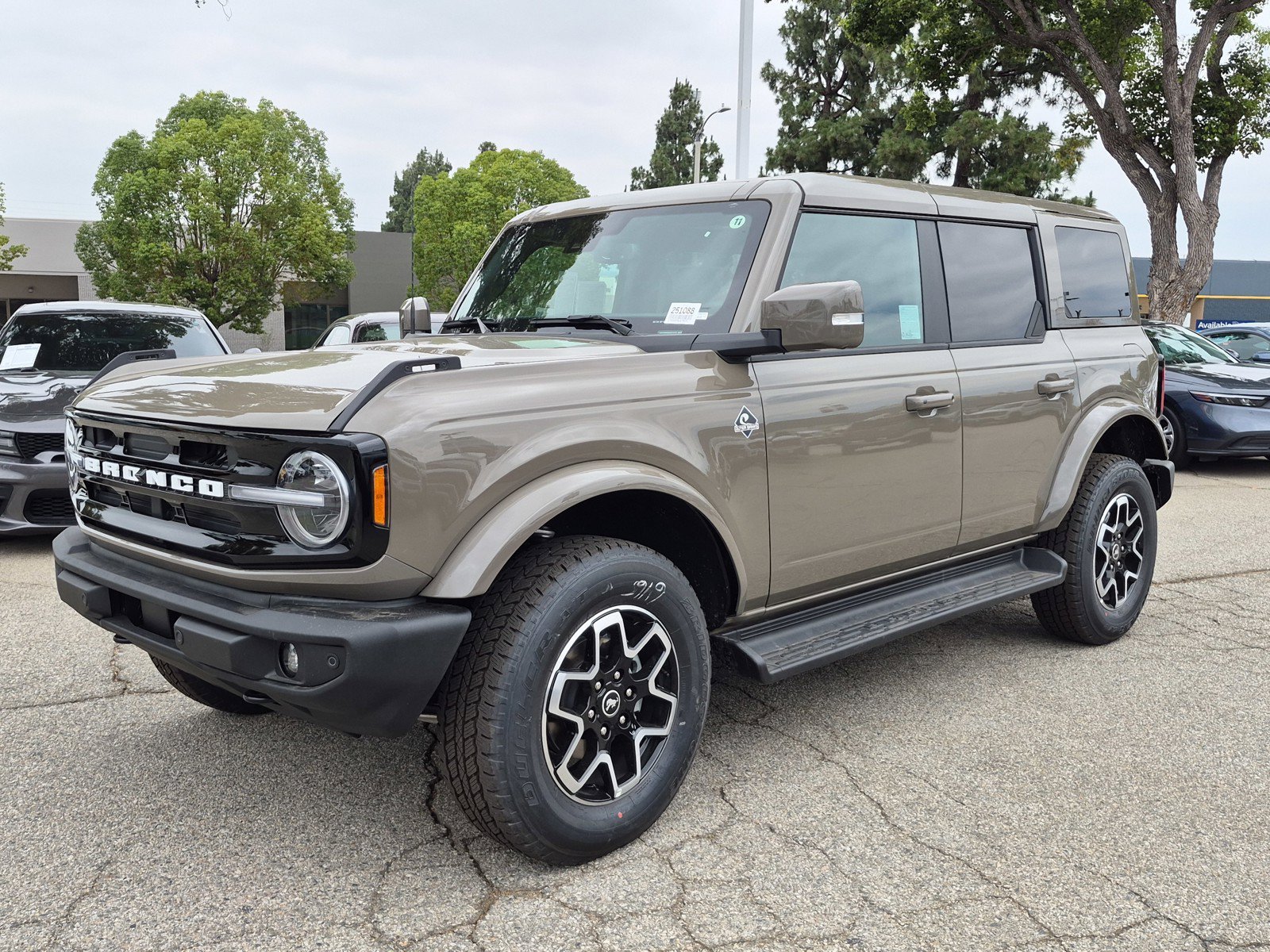 New 2025 Marsh Gray Ford Outer Banks® image 3