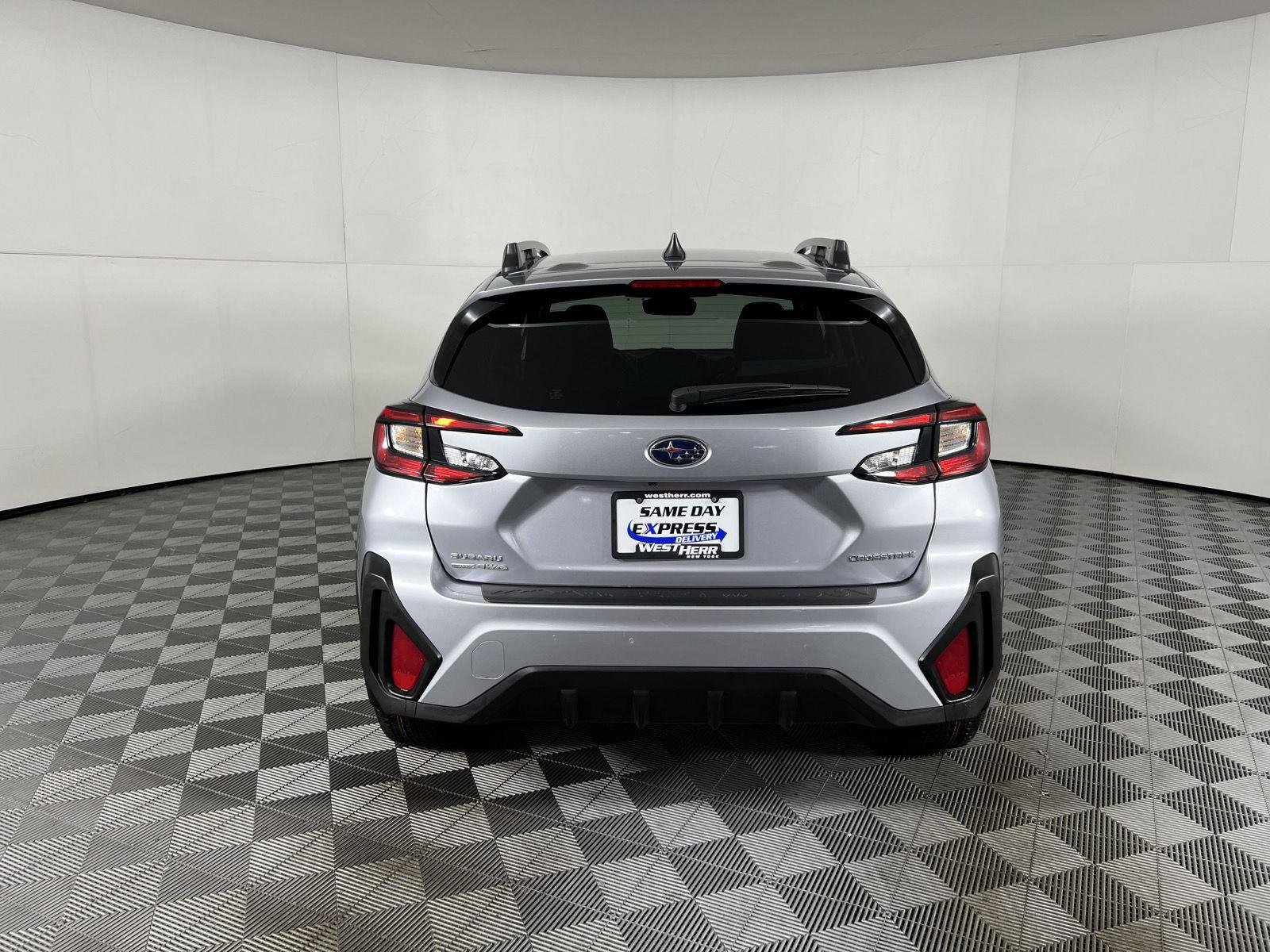 Used 2024 Ice Silver Metallic Subaru Premium image 25