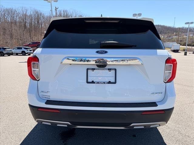 Used 2024 Oxford White Ford XLT image 4