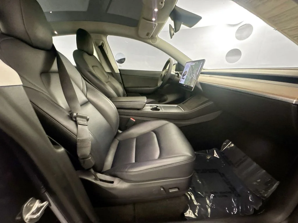 Used 2022 Gray Tesla Performance image 26