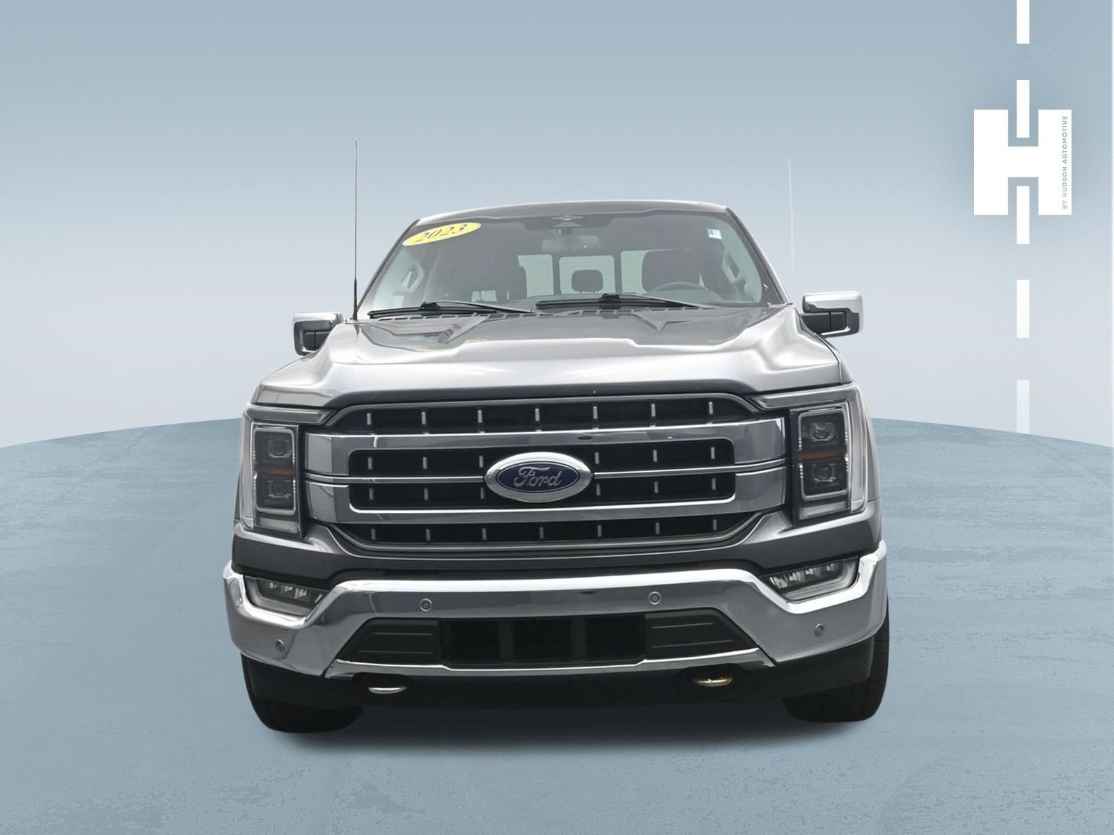 Used 2023 Gray Metallic Ford LARIAT image 2