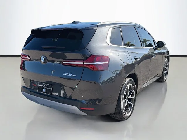 New 2026 Dark Graphite Metallic BMW 30 xDrive image 4