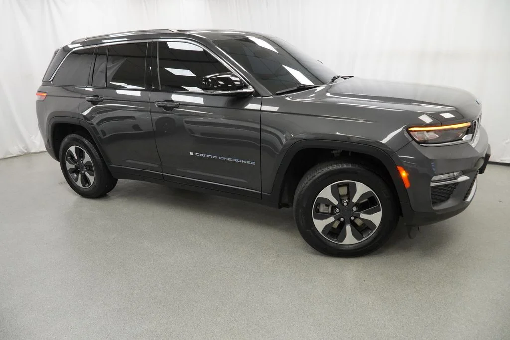 Used 2023 Gray Jeep 4xe image 13