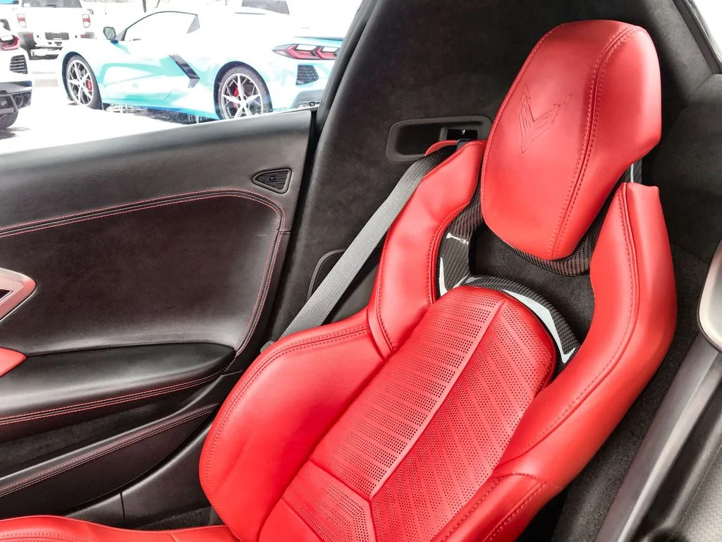 Used 2024 Silver Chevrolet Stingray image 22