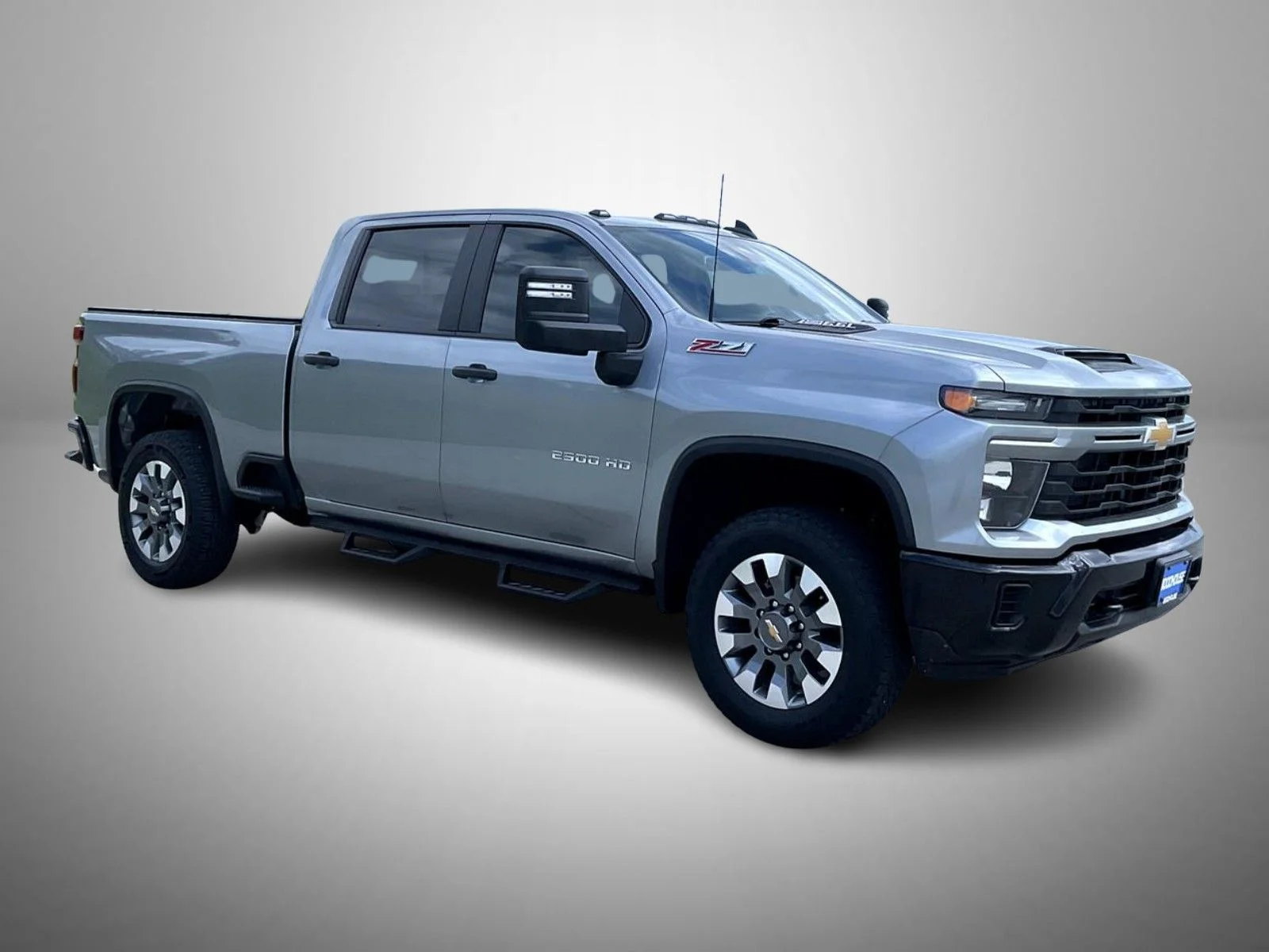 Used 2024 Gray Chevrolet Custom image 3
