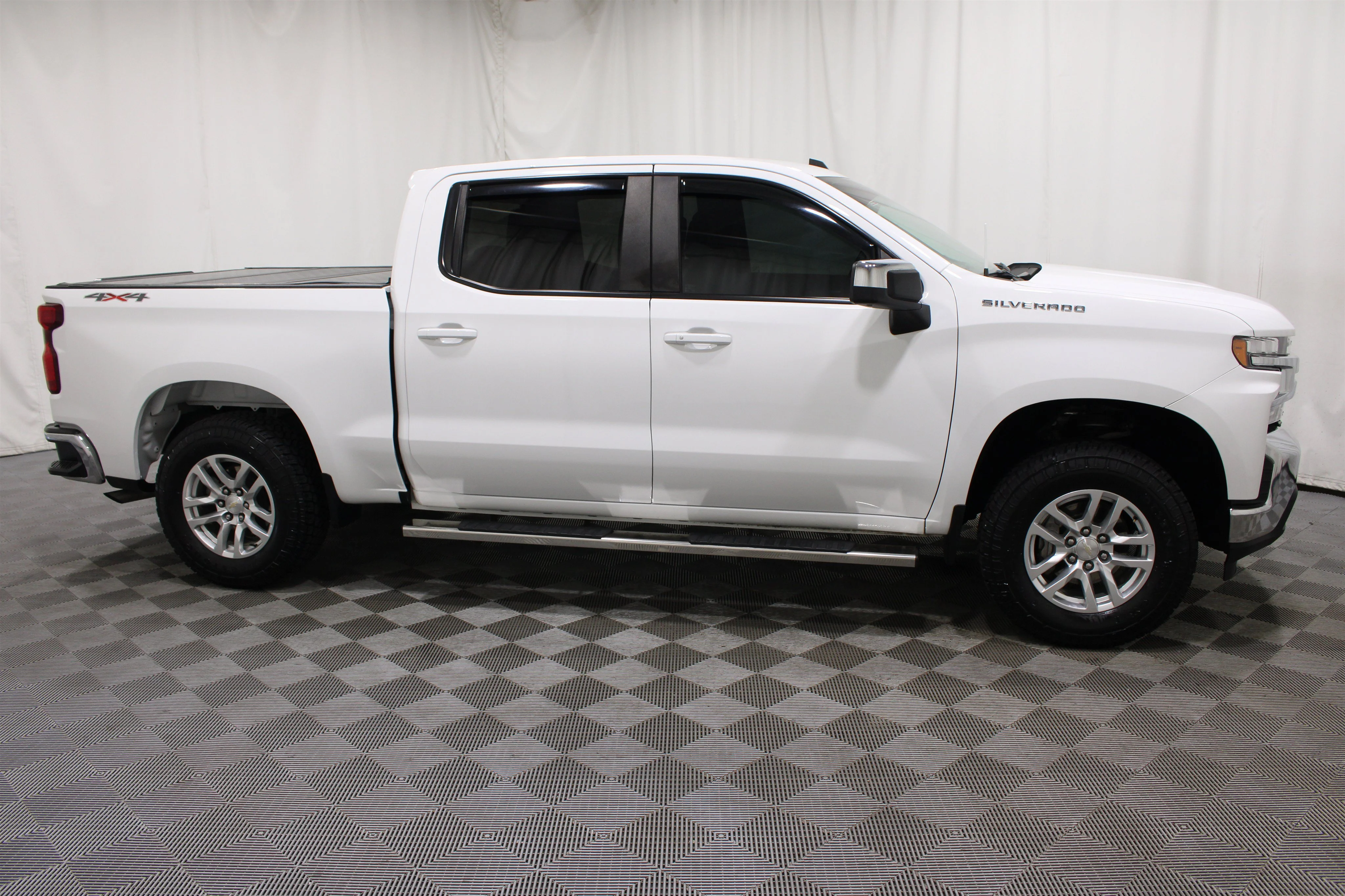 2021 Chevrolet Silverado 1500 LT - Photo 27