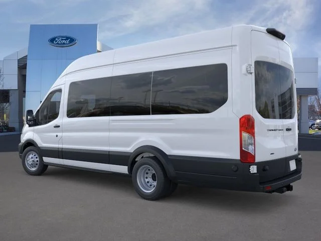 New 2026 Oxford White Ford XL image 4