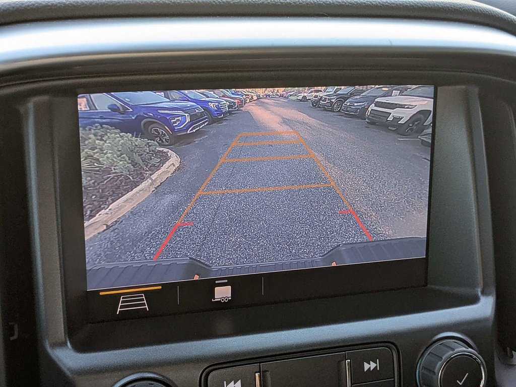 Used 2022 Black Chevrolet ZR2 image 22
