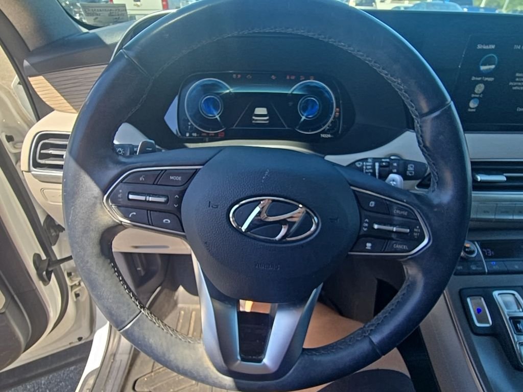 Used 2021 White Hyundai Limited image 15
