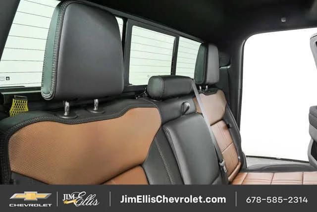 New 2026 Sterling Gray Metallic Chevrolet High Country image 25