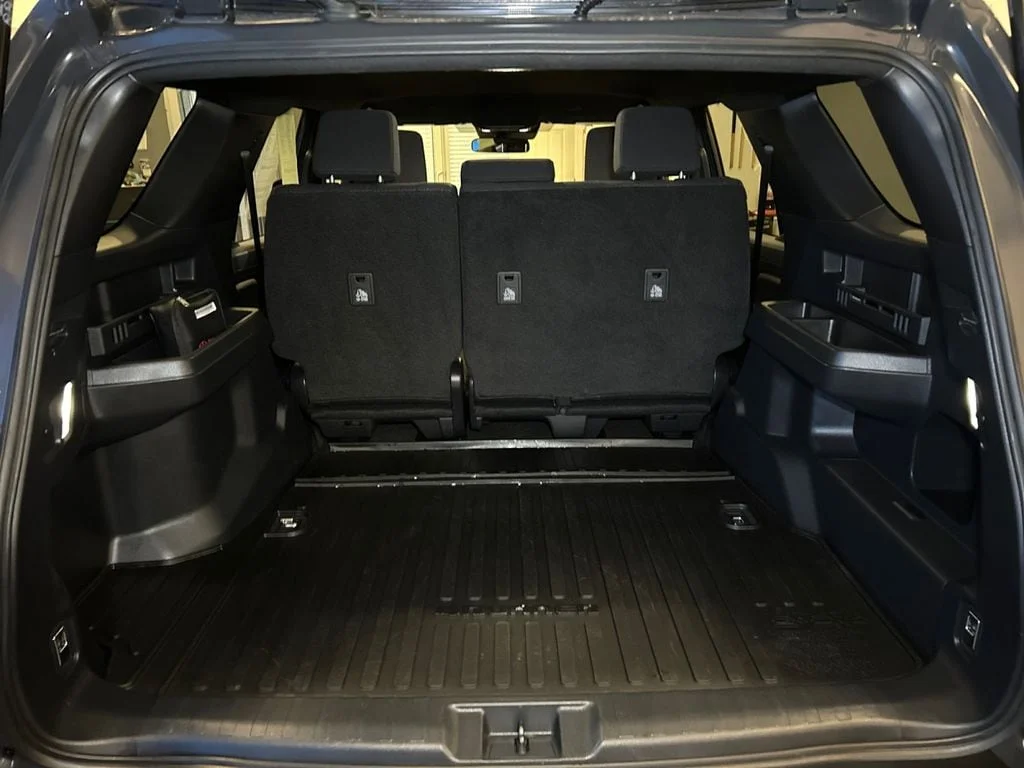 Used 2025 Underground Toyota SR5 image 18
