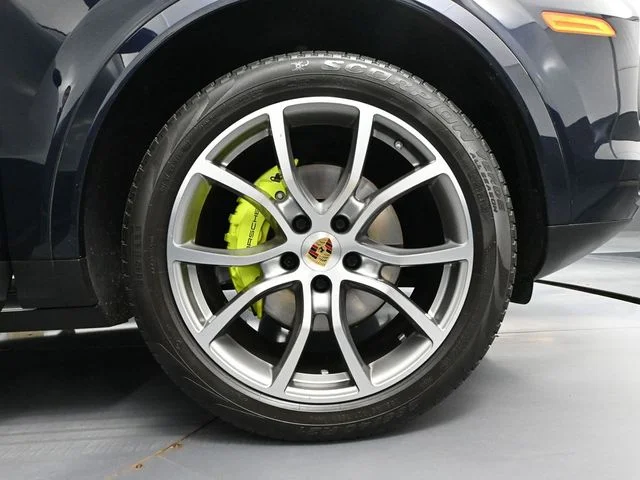 Used 2022 Blue Porsche Base image 11