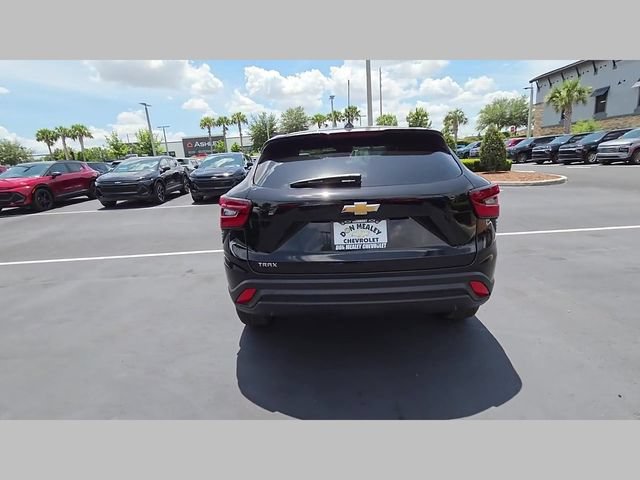 2026 Chevrolet Trax LS - Photo 19