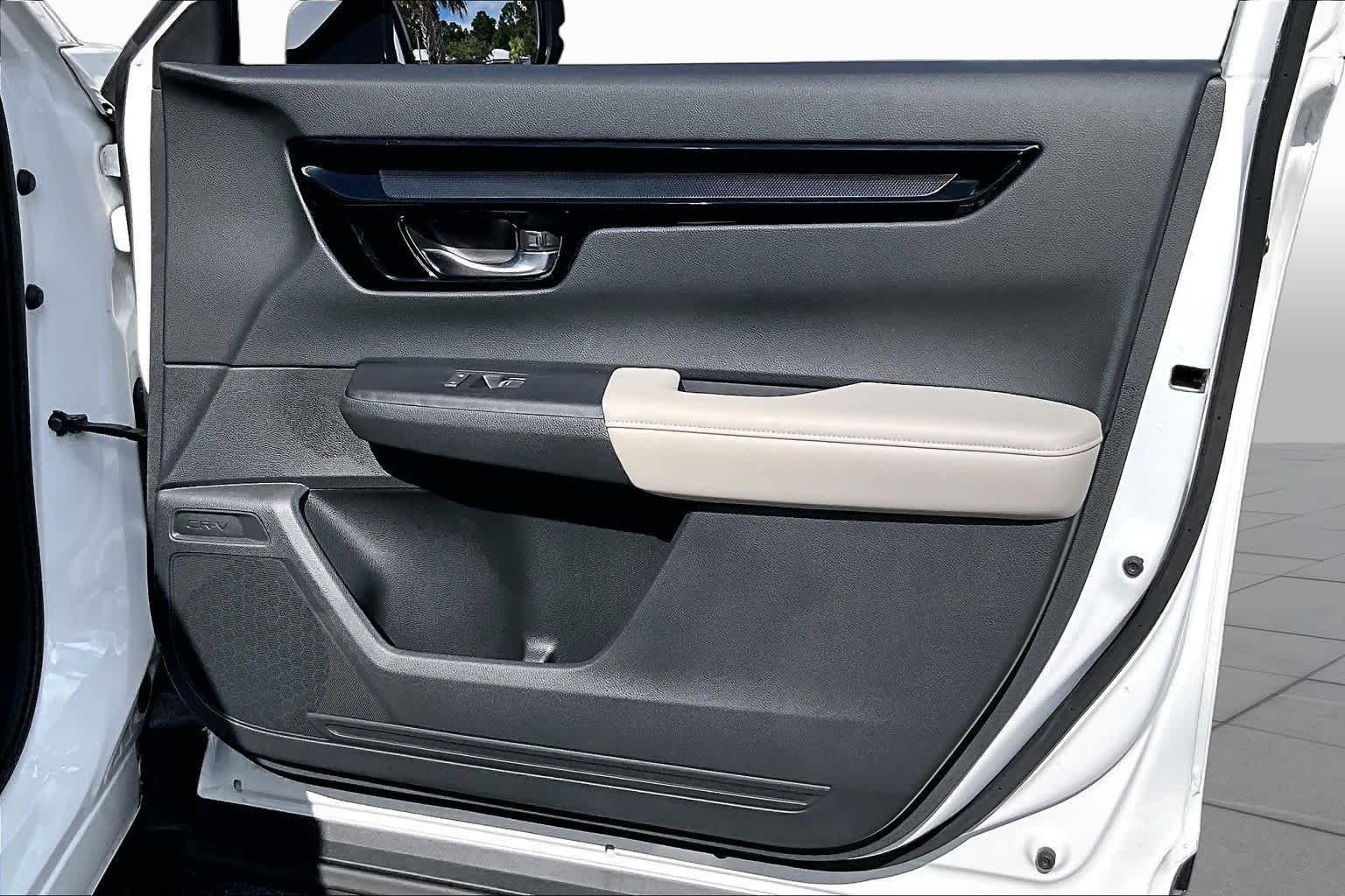 2024 Honda CR-V EX-L - Photo 23