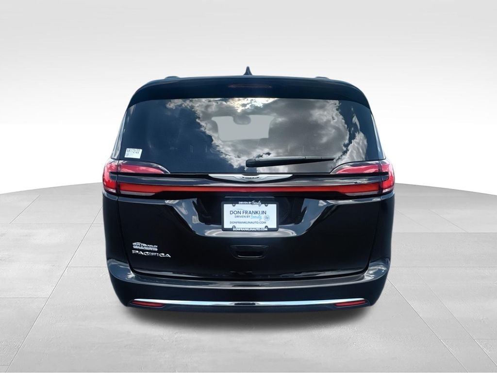 2022 Chrysler Pacifica Touring L - Photo 7