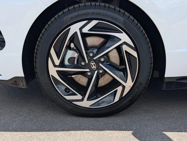 New 2026 Serenity White Hyundai SEL Sport image 5