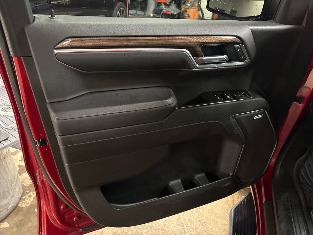 Used 2022 Cherry Red Tintcoat Chevrolet RST image 15