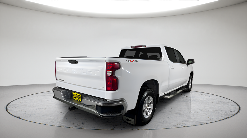 2024 Chevrolet Silverado 1500 LT - Photo 3
