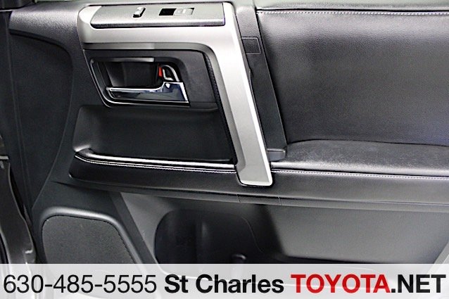 Used 2015 Gray Toyota SR5 image 18