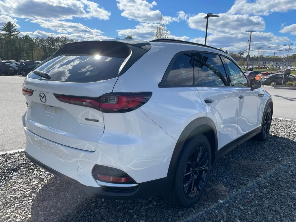 New 2026 Rhodium White Premium Mazda 3.3 Turbo Premium Plus AWD image 7