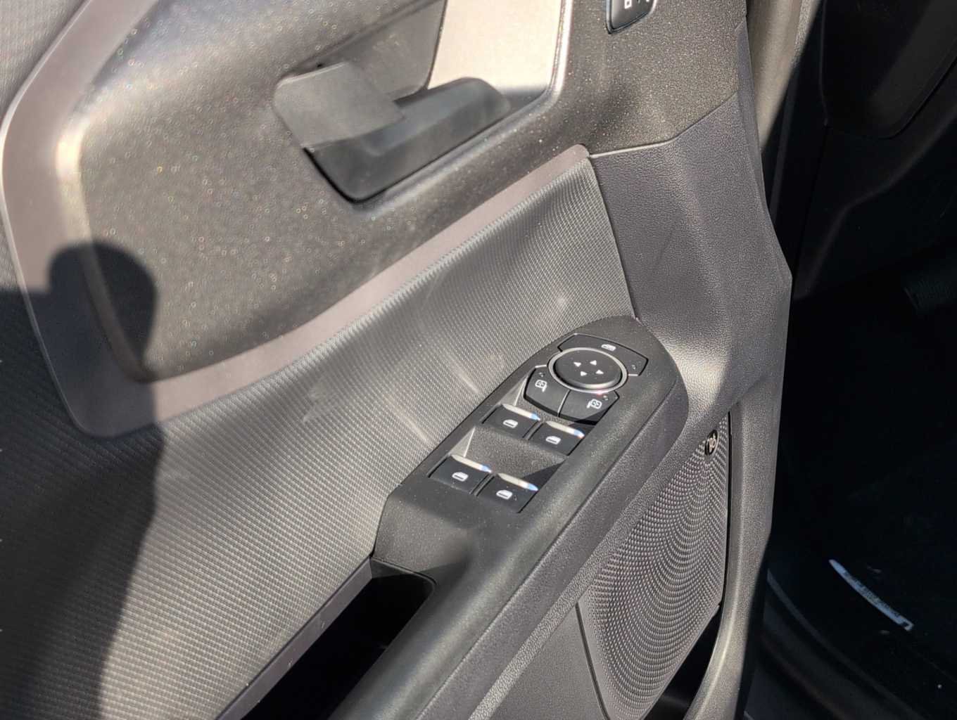 New 2025 Carbonized Gray Metallic Ford Outer Banks® image 20